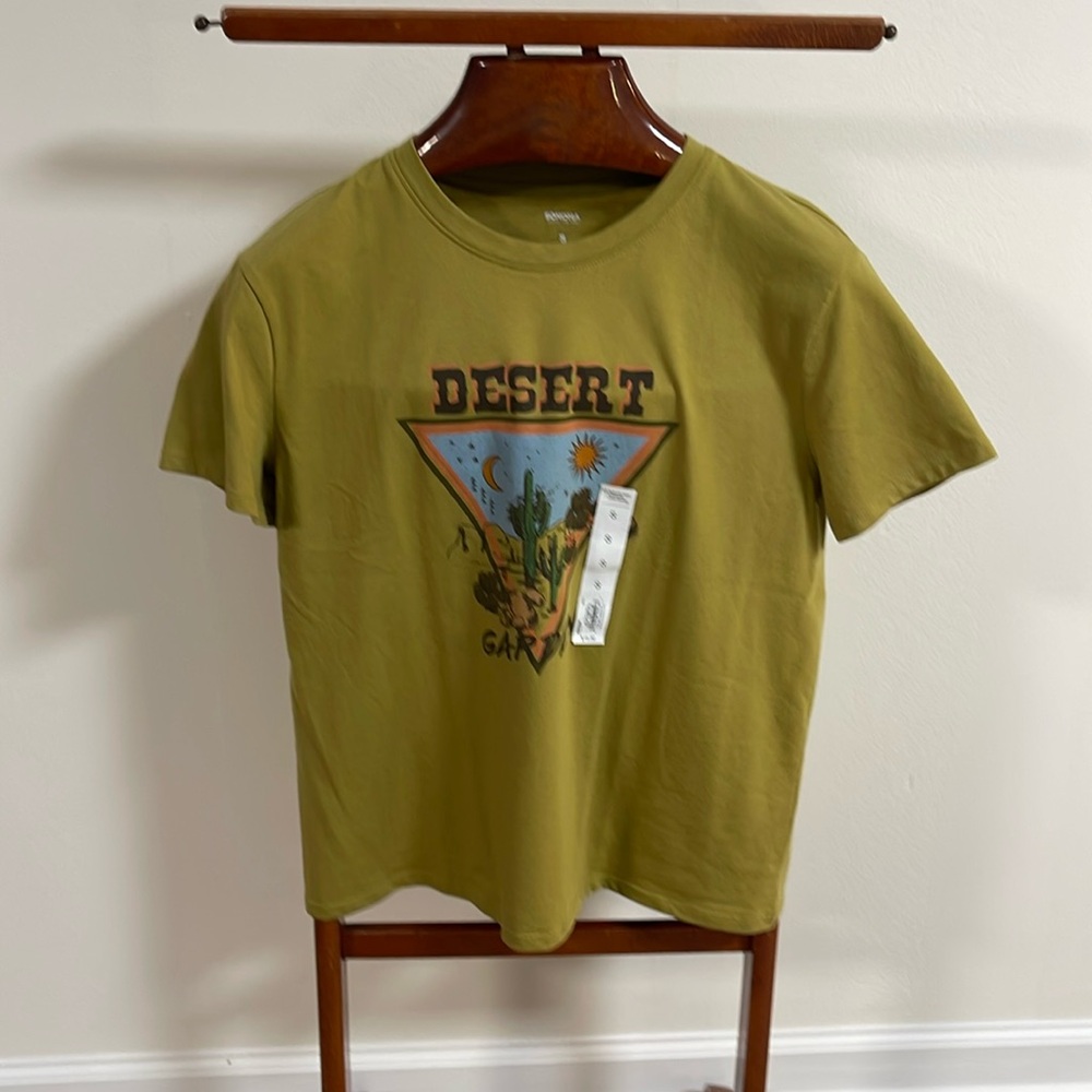 NWT Sonoma T-shirt sz S